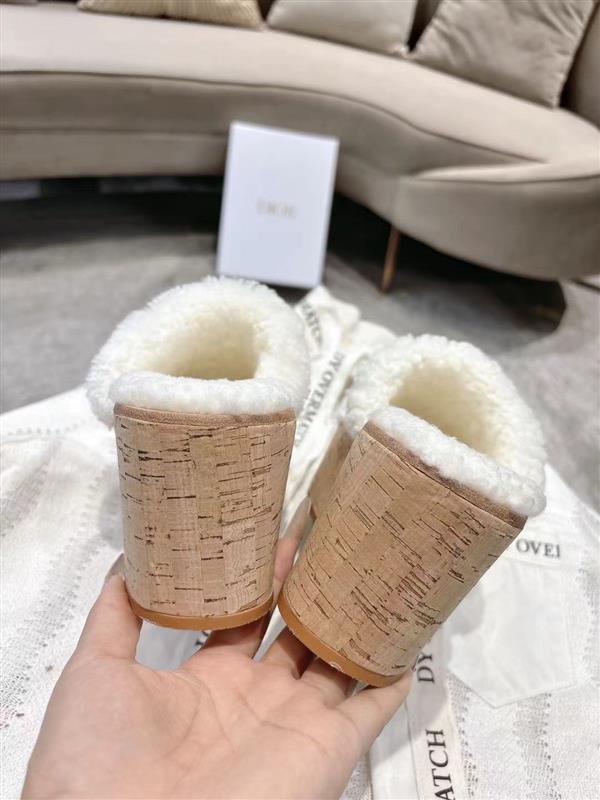 20251128184320188 290